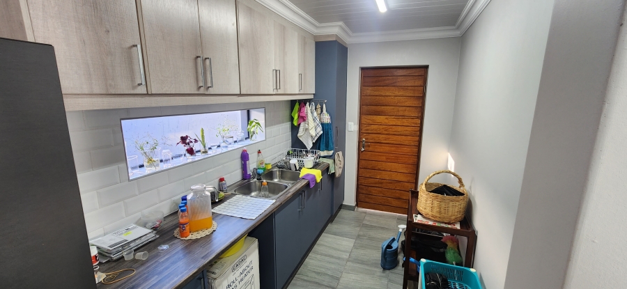 3 Bedroom Property for Sale in Dana Bay Western Cape